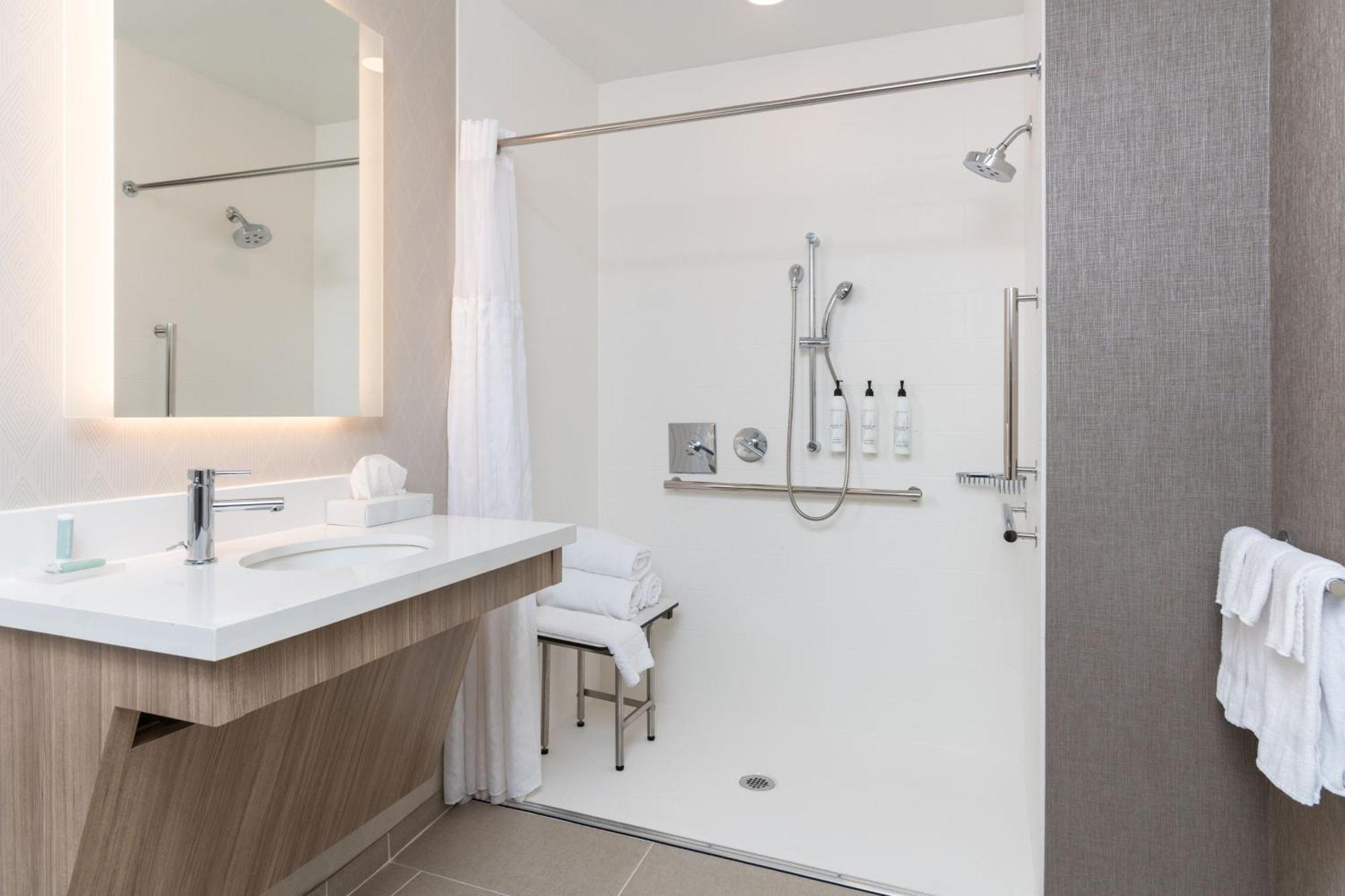 Springhill Suites By Marriott Freeport Brunswick Exterior photo